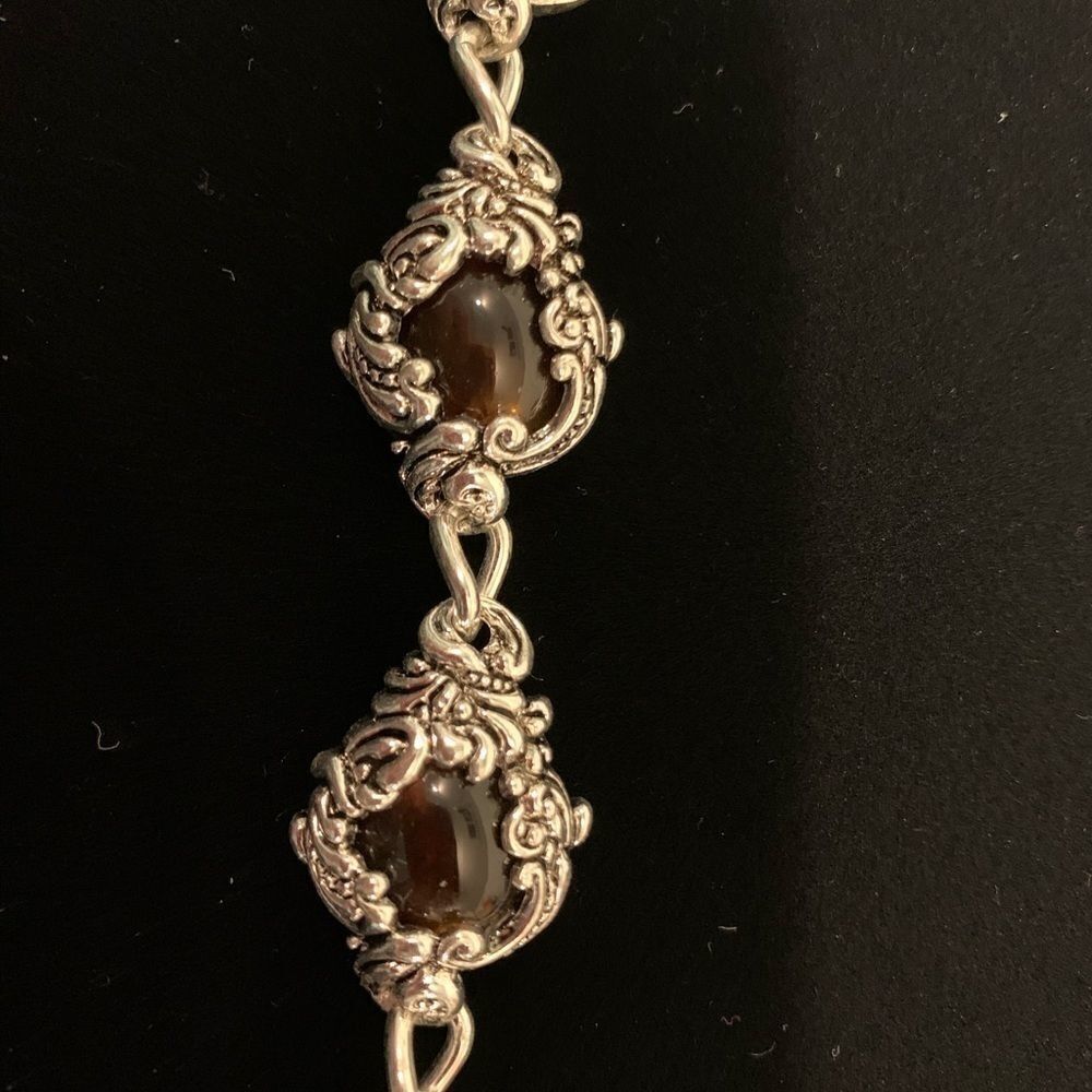 Bracelets - Picture 9 of 14